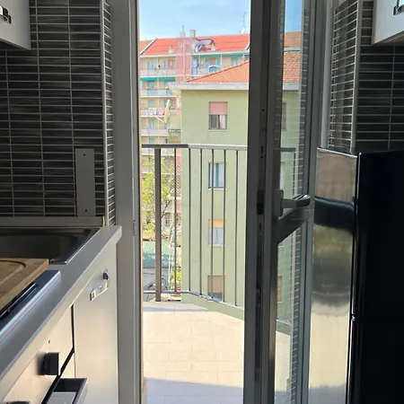 Rafael - 10 Min From Linate Airport, Fs, Ospedale San Raffaele *