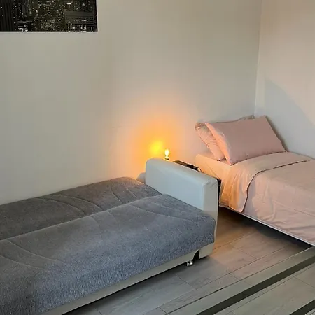 Rafael - 10 Min From Linate Airport, Fs, Ospedale San Raffaele Apartamento Milão