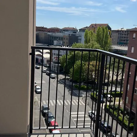 Daire Rafael - 10 Min From Linate Airport, Fs, Ospedale San Raffaele