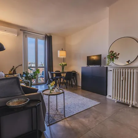 Cozy Retreat In The Center * Milano