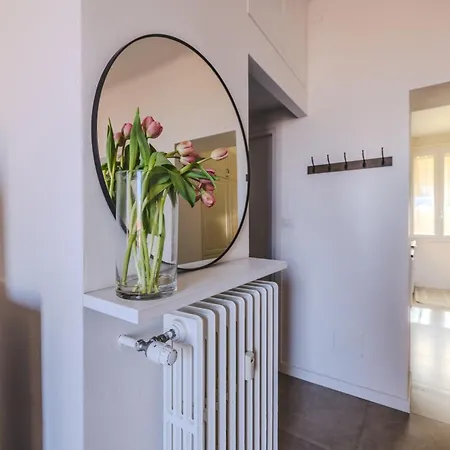 Apartment Cozy Retreat In The City Center Milan