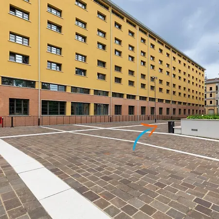Suzzani 96 - Bicocca Area Apartment Milan