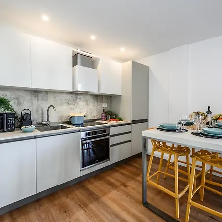 Duomo - Linate Luxury Loft With Wifi & Netflix * Милан