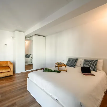 شقة Duomo - Linate Luxury Loft With Wifi & Netflix *