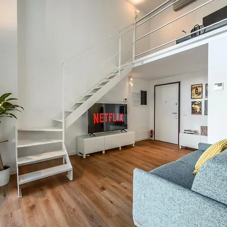 Duomo - Linate Luxury Loft With Wifi & Netflix Милан