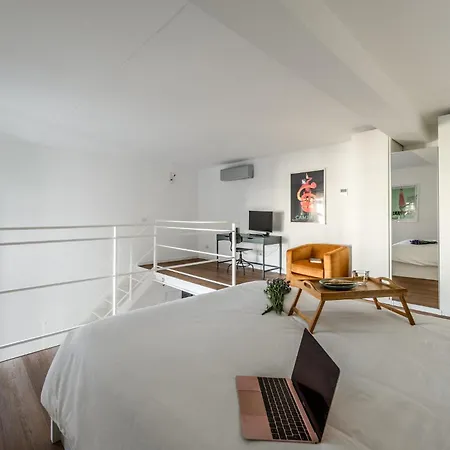 Duomo - Linate Luxury Loft With Wifi & Netflix