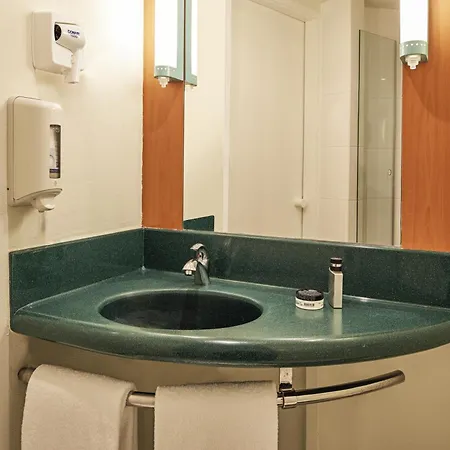 Ibis Ca' Granda Hotel