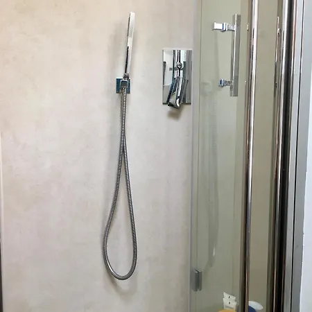 Apartment Bright Mini In The Heart Of Milan