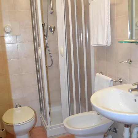 Iride Stazione Lambrate Citta Studi Hotell 2*