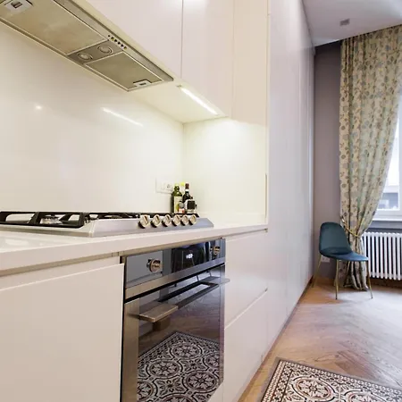 公寓 Gazzana Corner House