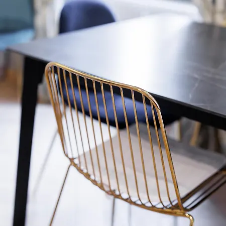 Gazzana Corner House *