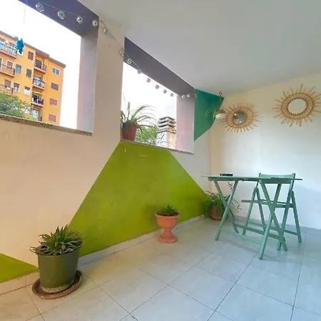 Conte Rosso House, Con Doppia Terrazza In Coorte Tranquilla A Due Passi Da Stazione E Metropolitana Lambrate Apartment *