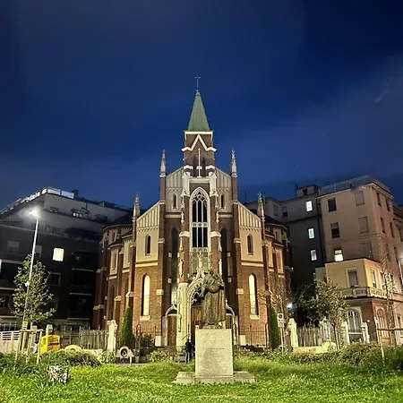 Champagne Apartament Mediolan