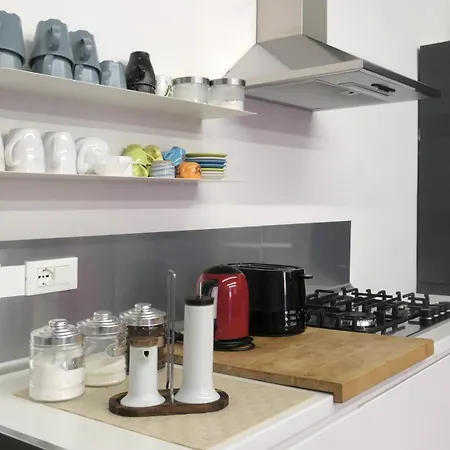 Comecasa 3 Bedrooms In Navigli Apartment Milan