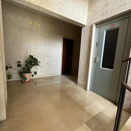Difronte A San Siro Apartment *