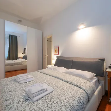 Apartment Orange *