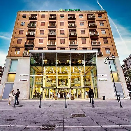 Brera Smart Attic With Self Check-in Near Porta Garibaldi شقة ميلان