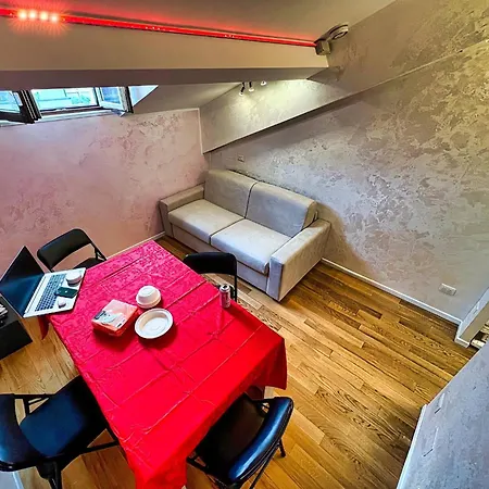 Brera Smart Attic With Self Check-in Near Porta Garibaldi