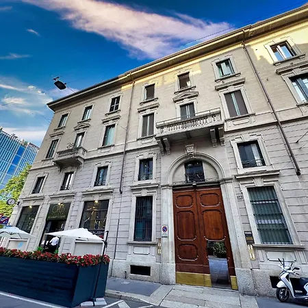 Brera Moscova Garibaldi Solferino Fashion St Entire Attic With Automation Apartment