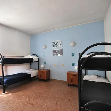Ostellolinda Hostel *