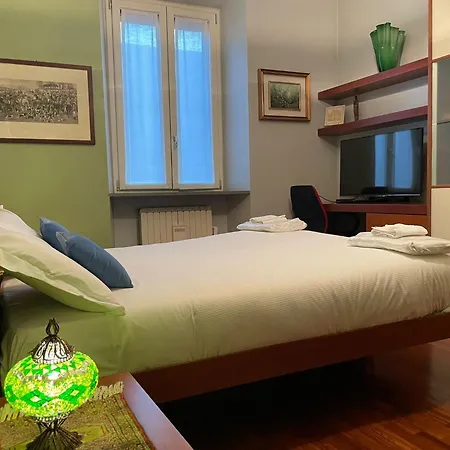 아파트 Cozy Flat Mins Walk To Navigli And Metro Porta Genova *