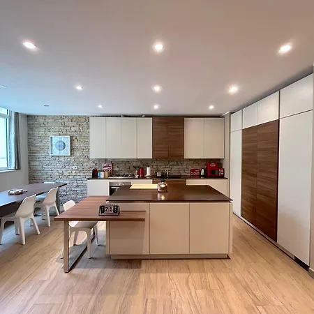 Apartamento R39 Elegant With Private Parking Milán
