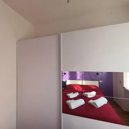 Apartment N&ghomesweethome Canova Accogliente - Affari