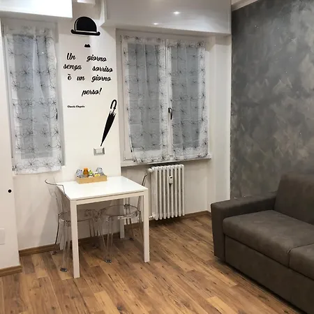 N&ghomesweethome Canova Accogliente - Affari Lägenhet