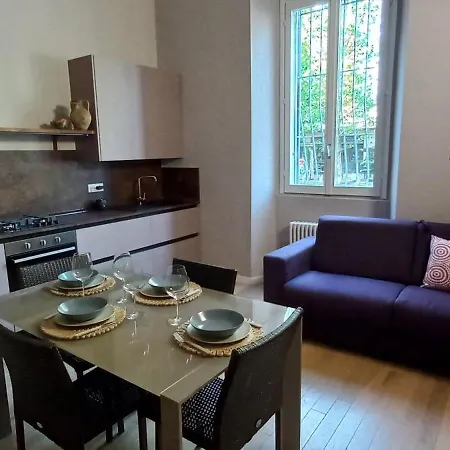 Vfh Corso Boutique Apartment-city Center Апартаменты *