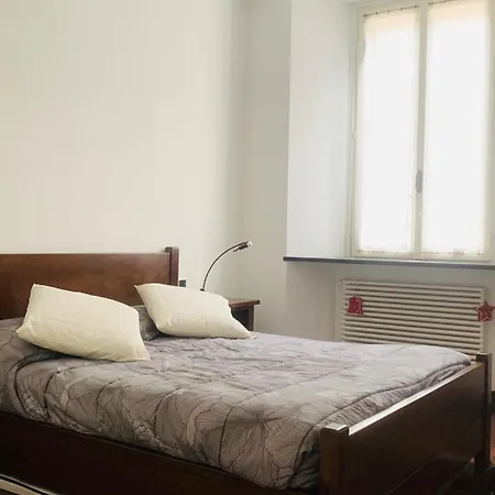 Apartament Crocetta 27 *
