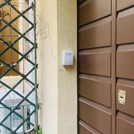 Crocetta 27 Mediolan