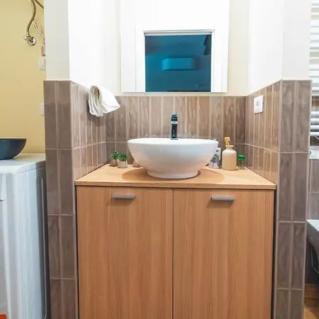 Apartment We - Monte Altissimo House -