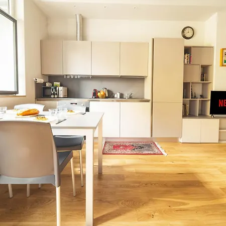 We - Monte Altissimo House - * Milan