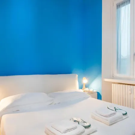 Giacosa, 71 – Comodo Per 6 * Milano