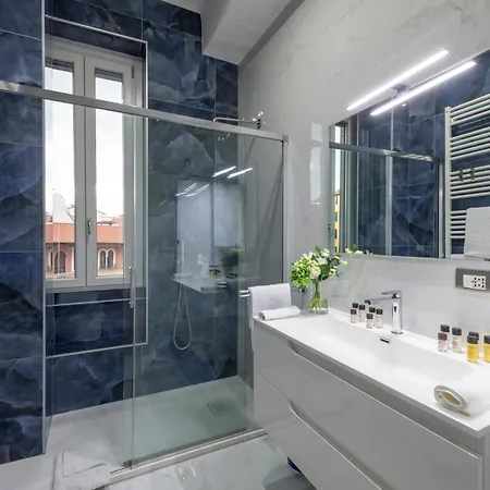 Giacosa, 71 - Comodo Per 6 * Milan