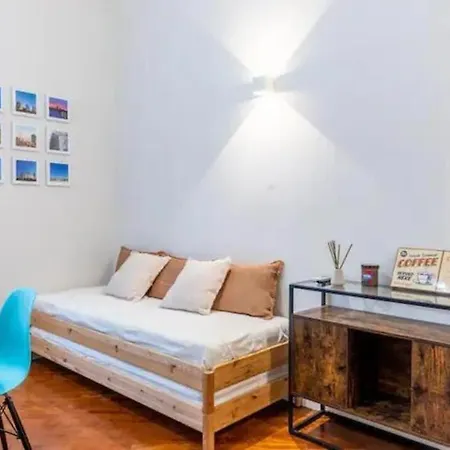 Duomo-garibaldi-isola Self Checkin Mediolan