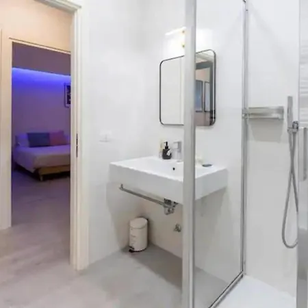 Duomo-garibaldi-isola Self Checkin Mediolan