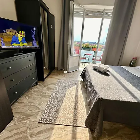 Apartment Difronte A San Siro
