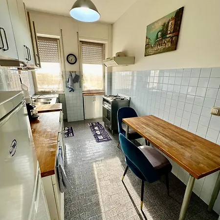 Difronte A San Siro Apartment