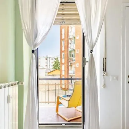 5 Minuti Dai Navigli - Wifi Gratis - Monolocale Ben Servito * Milan