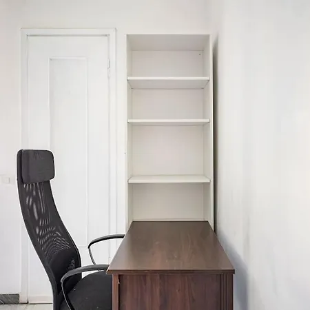 5 Minuti Dai Navigli - Wifi Gratis - Monolocale Ben Servito Apartment *