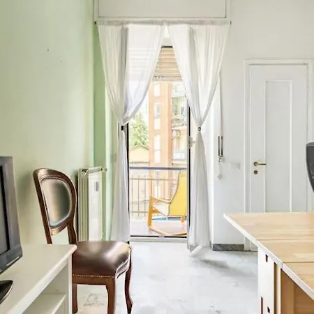 5 Minuti Dai Navigli - Wifi Gratis - Monolocale Ben Servito Milano