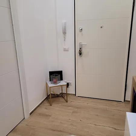 La Casa Sole Apartment Milan