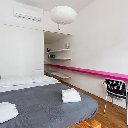 Homeby, Casa Watt Apartment Milan