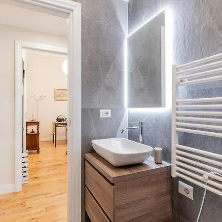 Homeby, Tiepolo דירה *