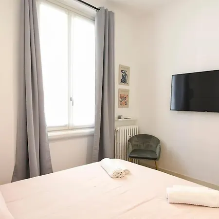 Apartment Beautiful Flat With Terrace In City Center