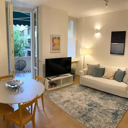 Beautiful Flat With Terrace In City Center Apartment Milan