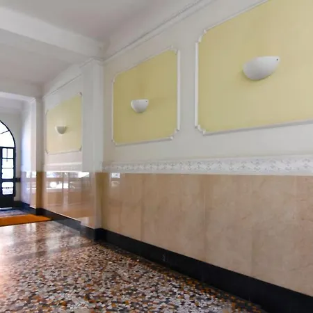 Apartment Beautiful Flat With Terrace In City Center *