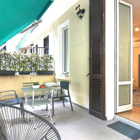 Apartment Beautiful Flat With Terrace In City Center