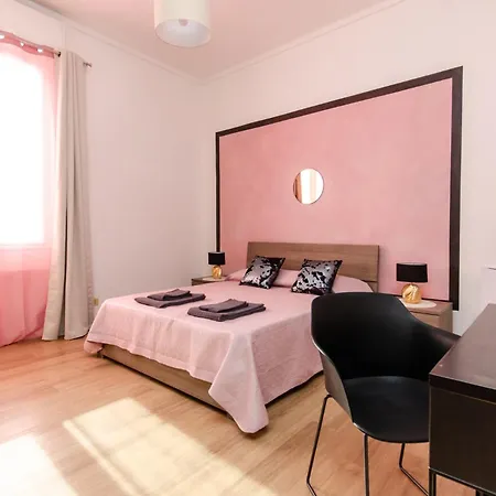 Privatunterkunft Pink Mailand